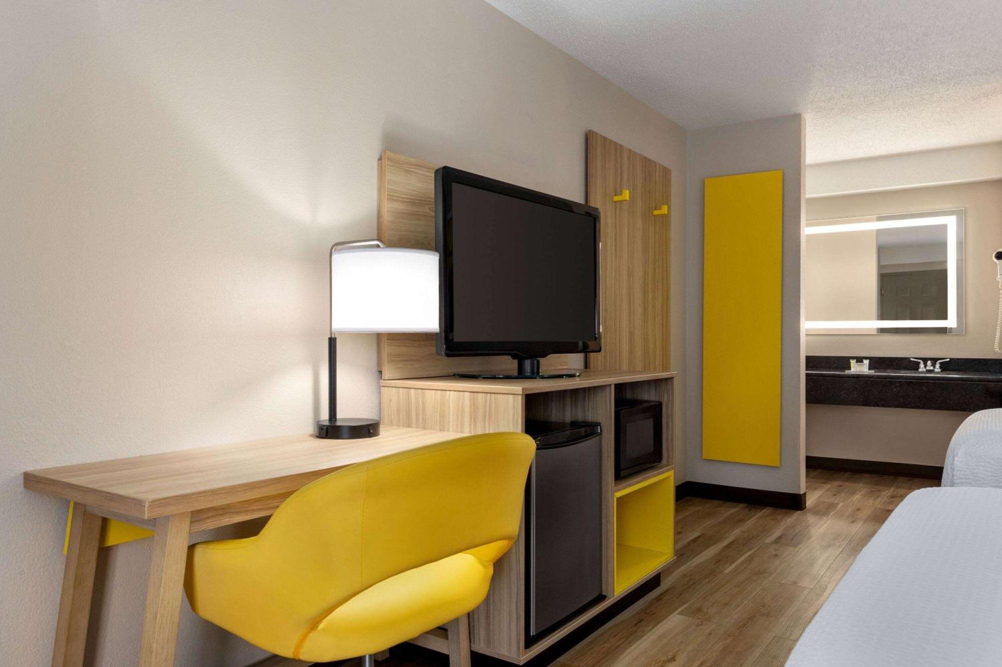 Days Inn By Wyndham Kuttawa/Eddyville Экстерьер фото